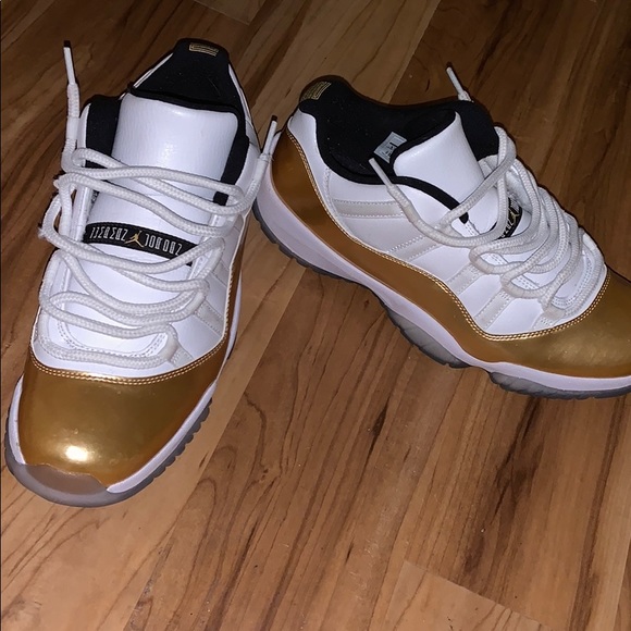 Jordan 11s - Picture 3 of 3